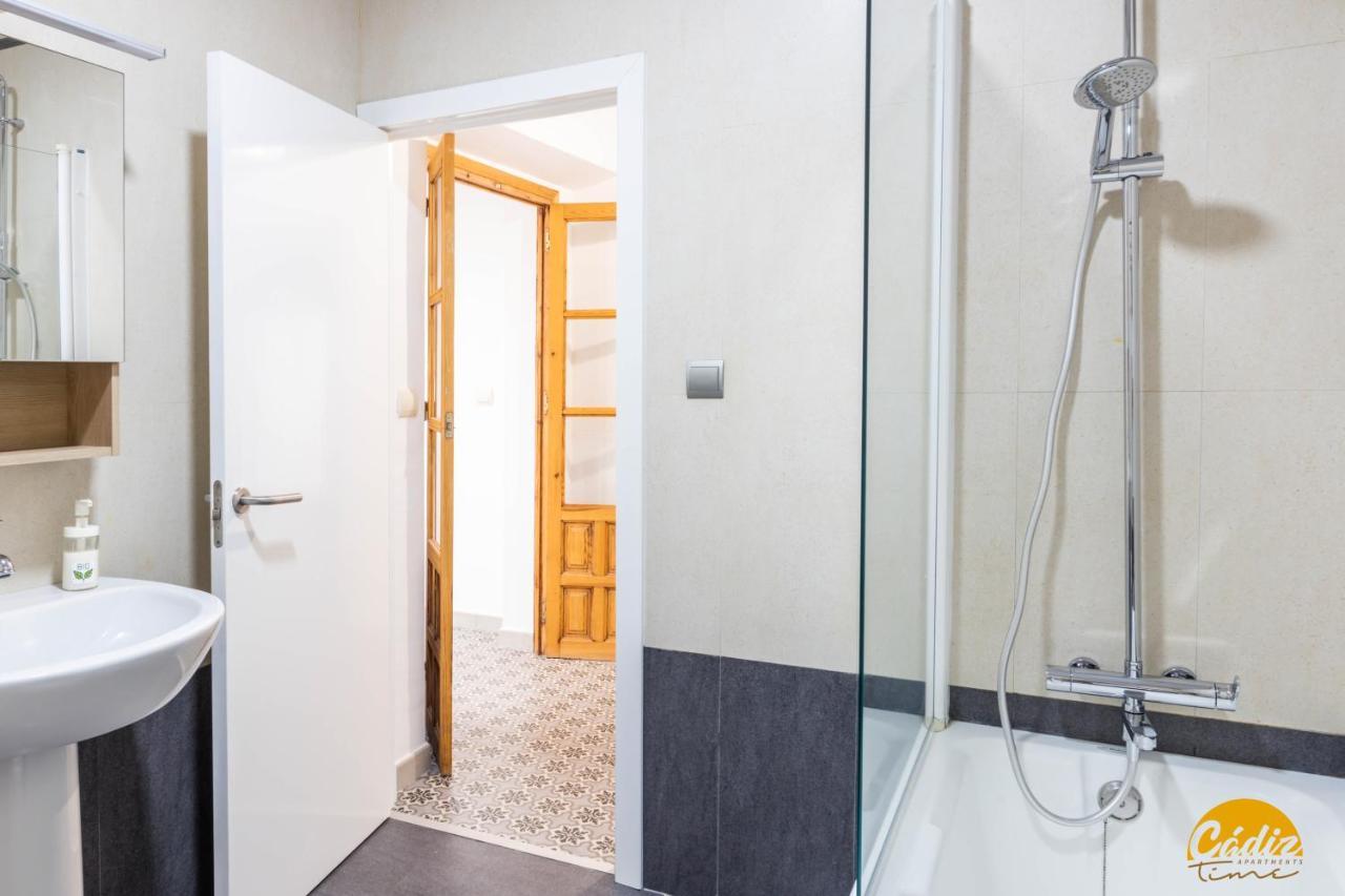 Balcones Del Atlantico - Free Parking By Cadiz Time Apartment ภายนอก รูปภาพ